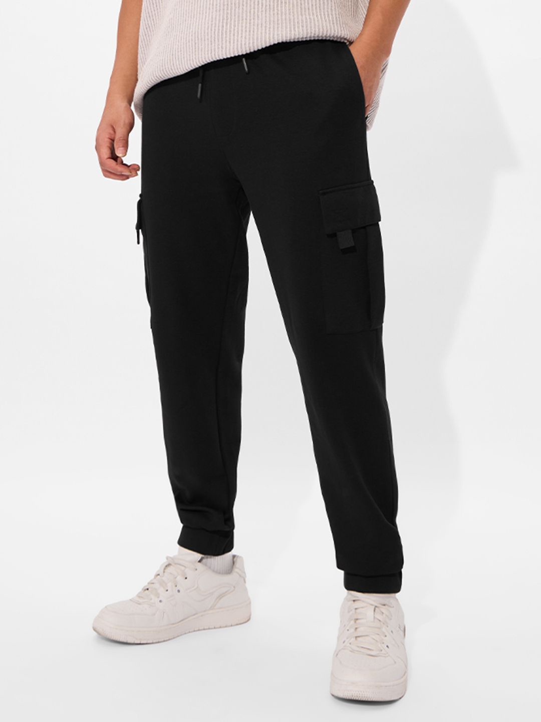 

The Souled Store Men Classic Joggers Trousers, Black