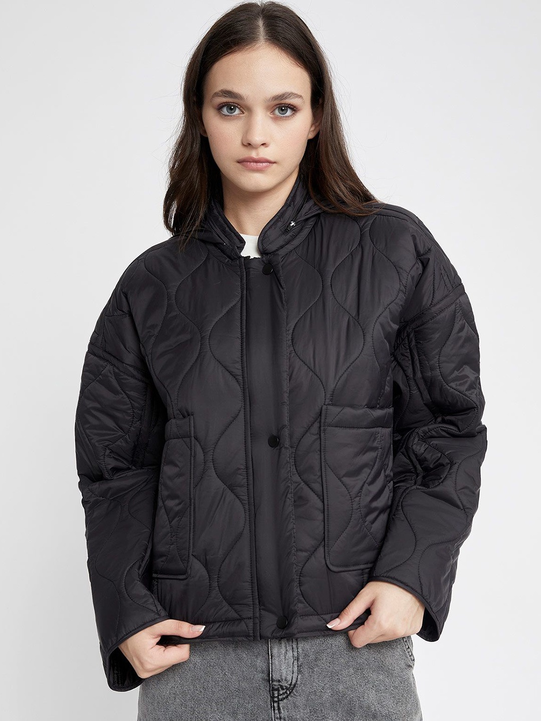 

DeFacto Women Crop Quilted Jacket, Na