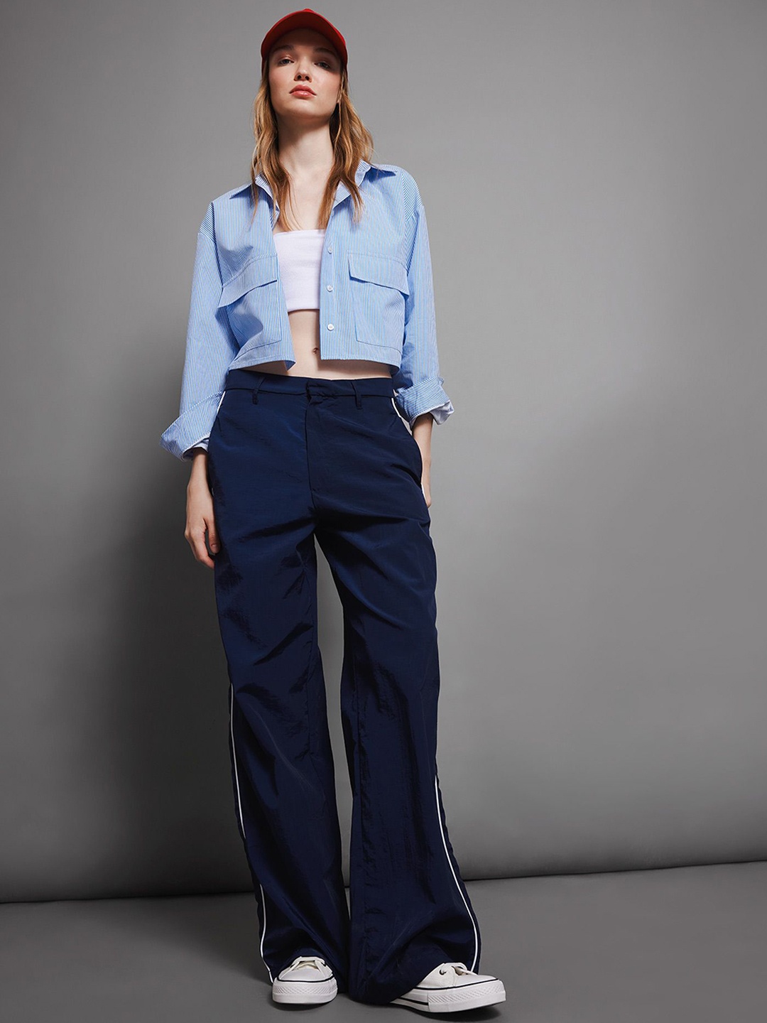 

DeFacto Women Striped Chinos Trousers, Na