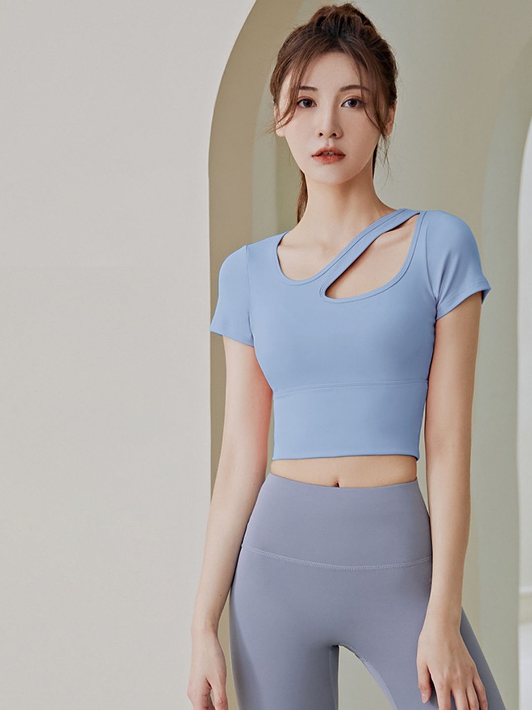 

StyleCast Women Solid Round Neck Top, Blue