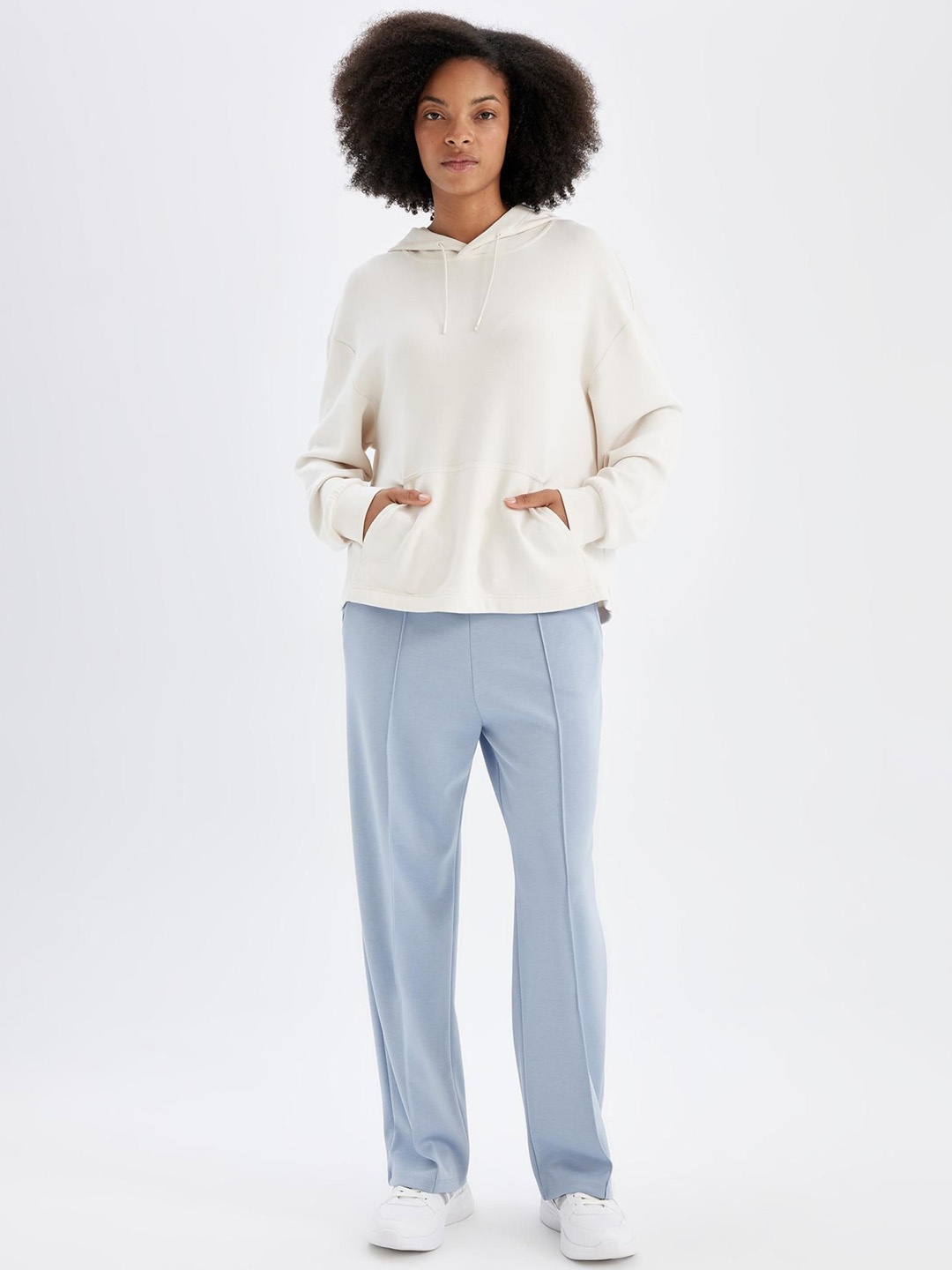

DeFacto Women Mid-Rise Regular Fit Trousers, Blue