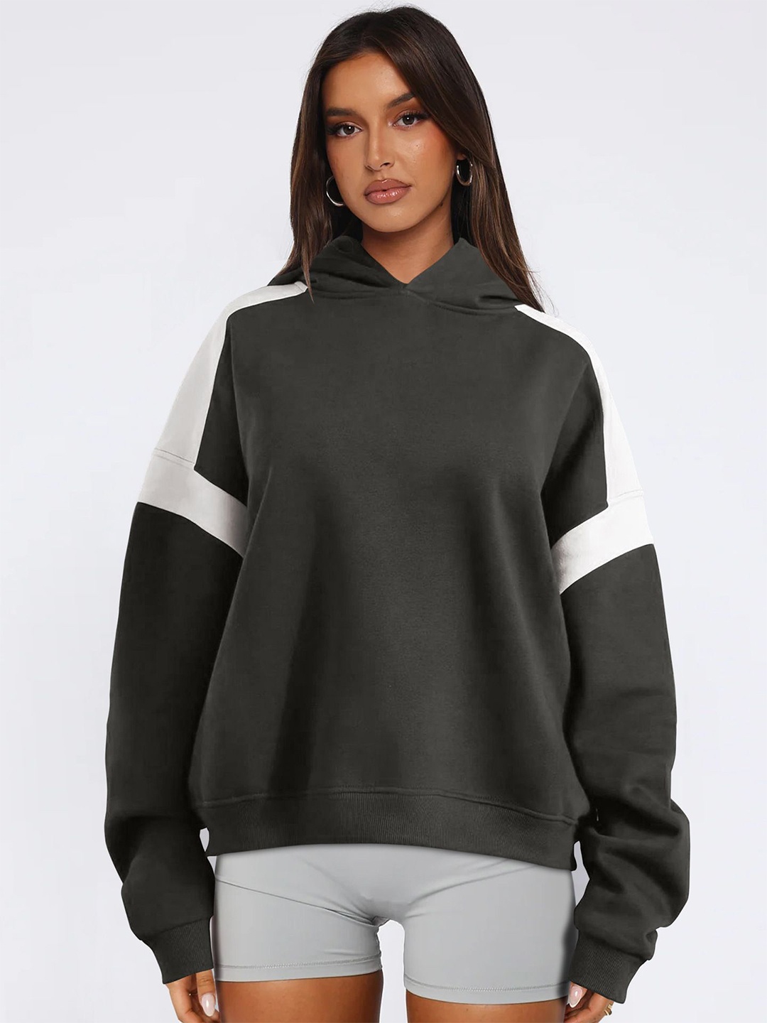 

StyleCast x Revolte Women Hooded Sweatshirt, Grey