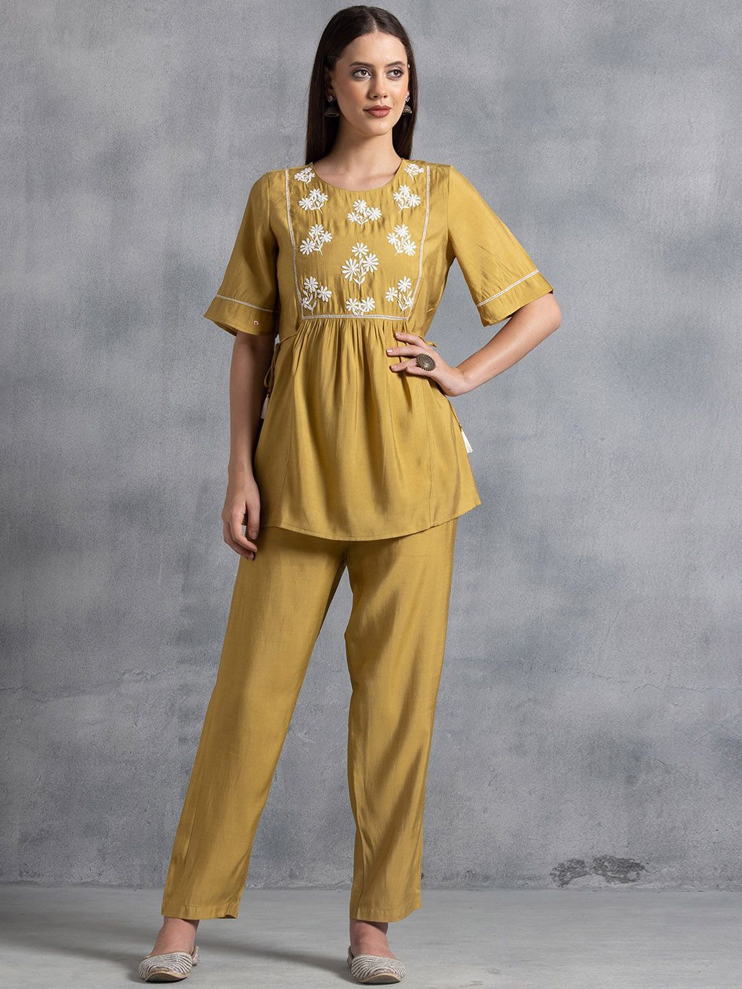 

INDYA Embroidered Round Neck Pure Cotton A-Line Kurta With Trouser, Yellow