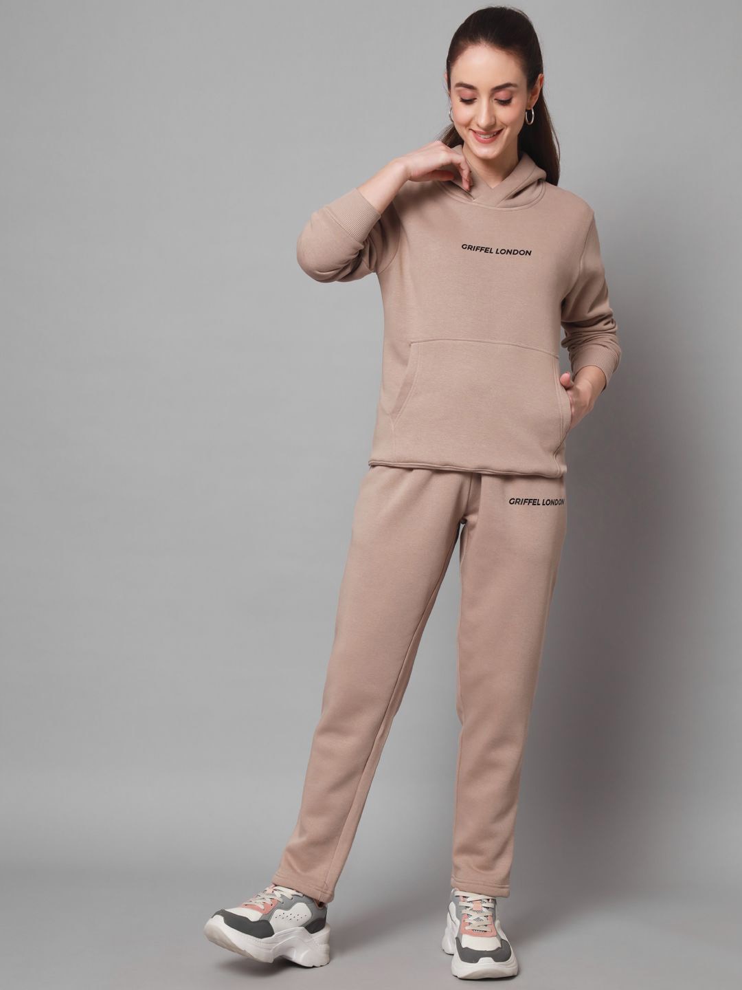 

GRIFFEL Hooded Tracksuits, Camel brown