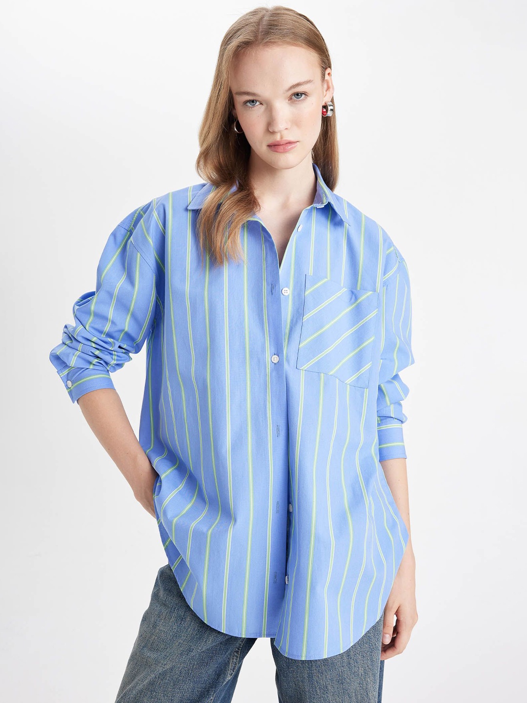 

DeFacto Women Spread Collar Vertical Striped Cotton Oversized Casual Shirt, Blue