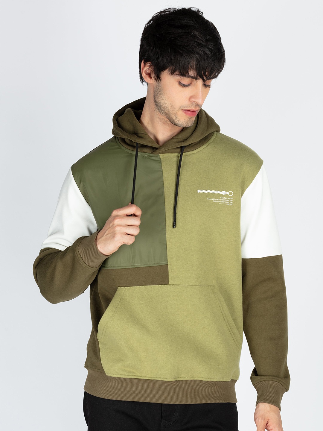 

Status Quo Men Colourblocked Hooded Pullover Cotton Sweatshirt, Olive