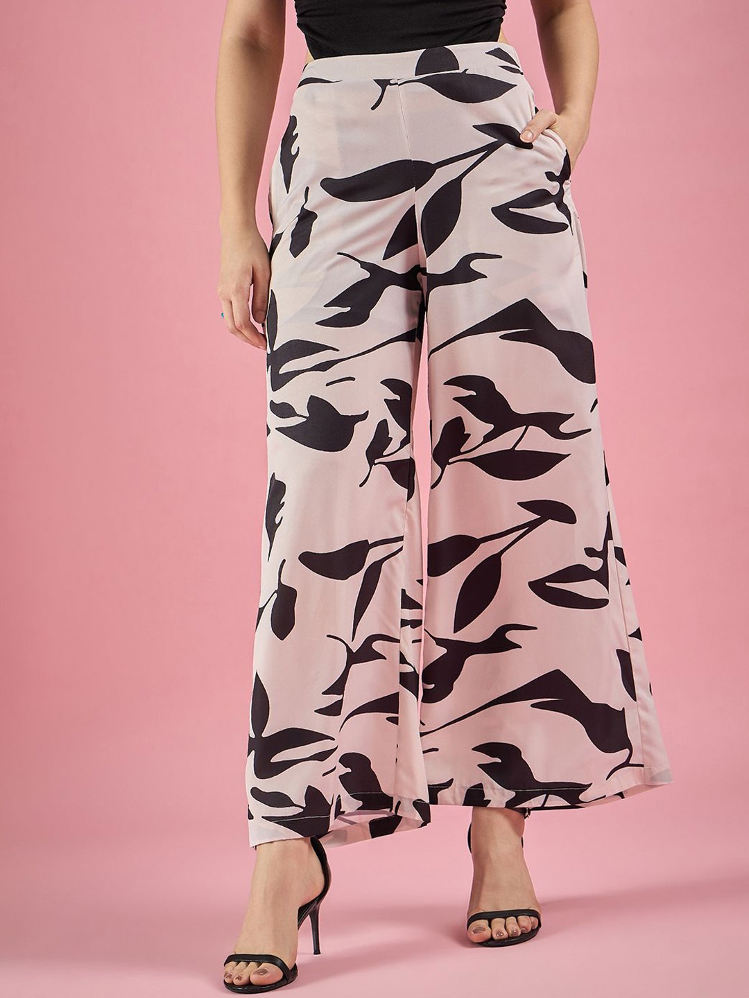 

DressBerry Women Floral Printed Relaxed Loose Fit High-Rise Trousers, Black