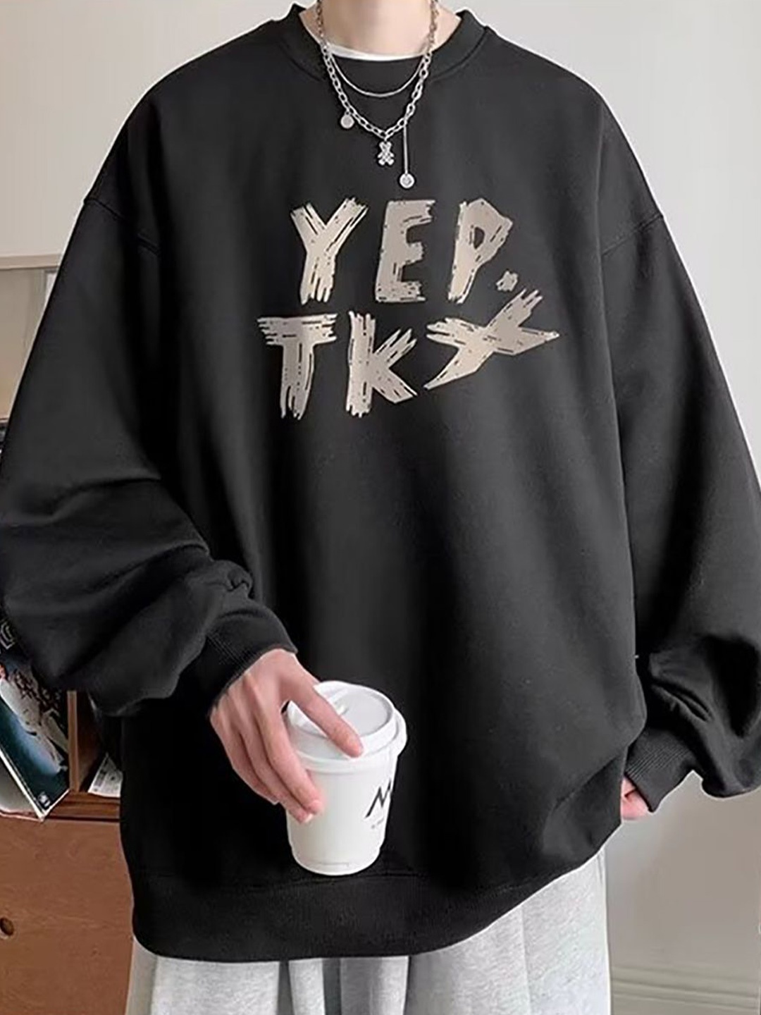 

StyleCast x Revolte Men Printed Oversized Sweatshirt, Black