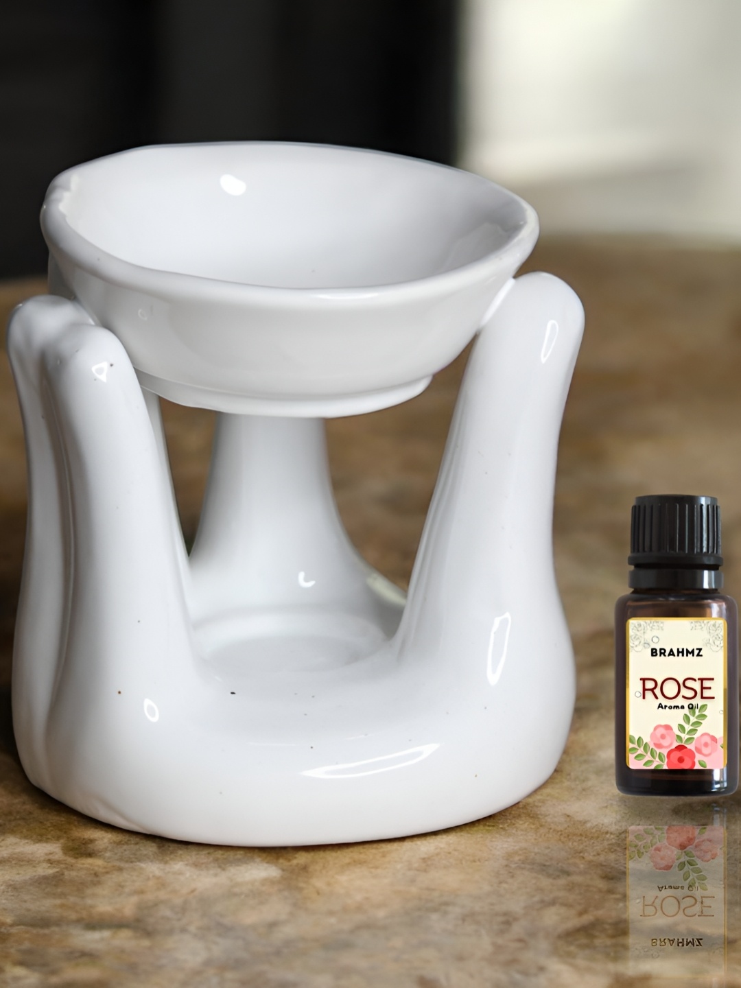 

Brahmz White Hand Shape Ceramic Aroma Diffuser with 2 Tealights & Rose Oil