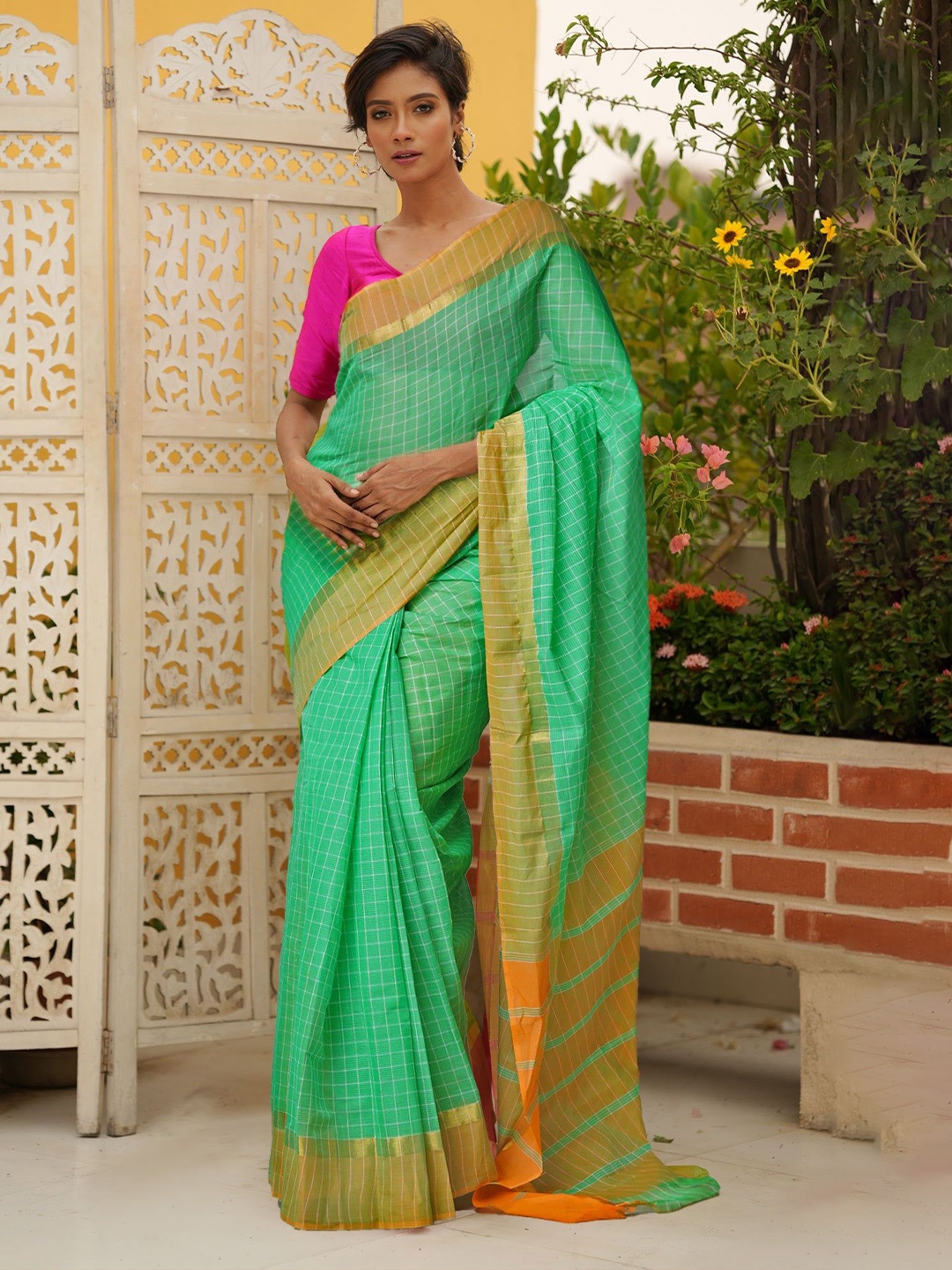 

Unnati Silks Checked Pure Cotton Handloom Mangalagiri Saree, Green