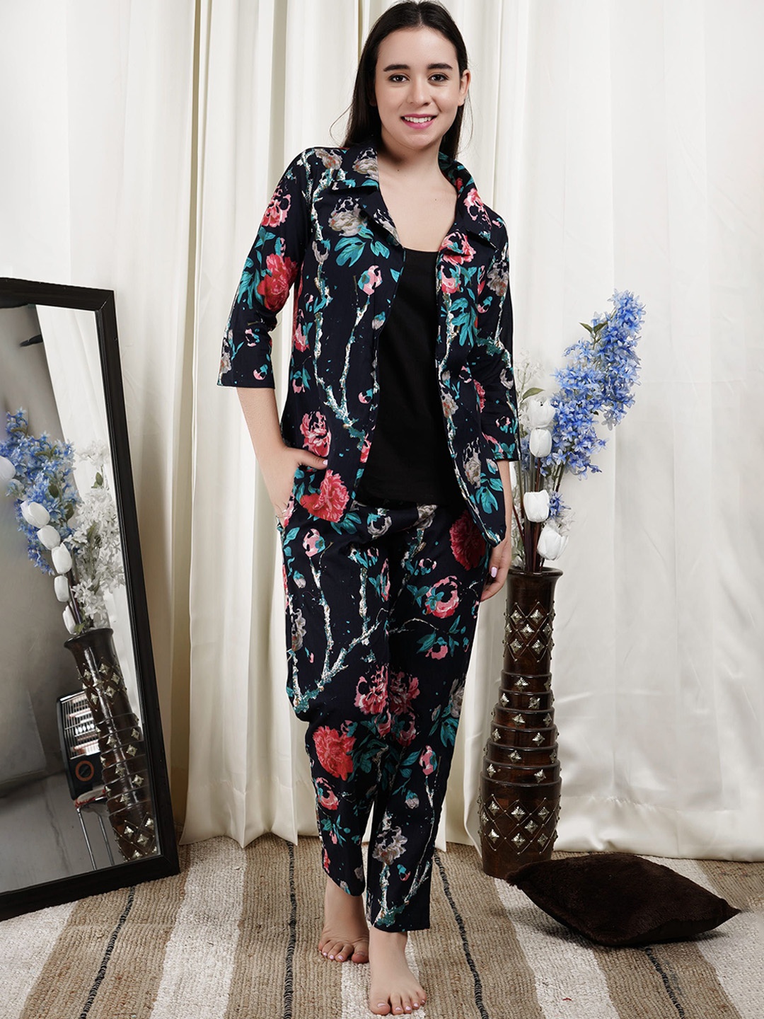 

ALLEN WEAVE Women Printed Night suit, Black