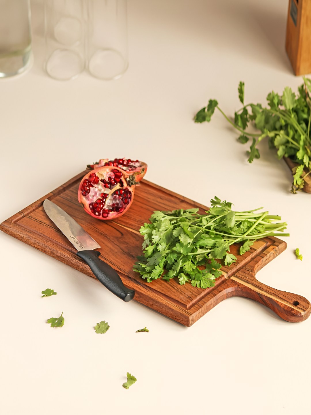 

Aurum Crafts Acacia Wooden Cutting Board cum Platter, Brown