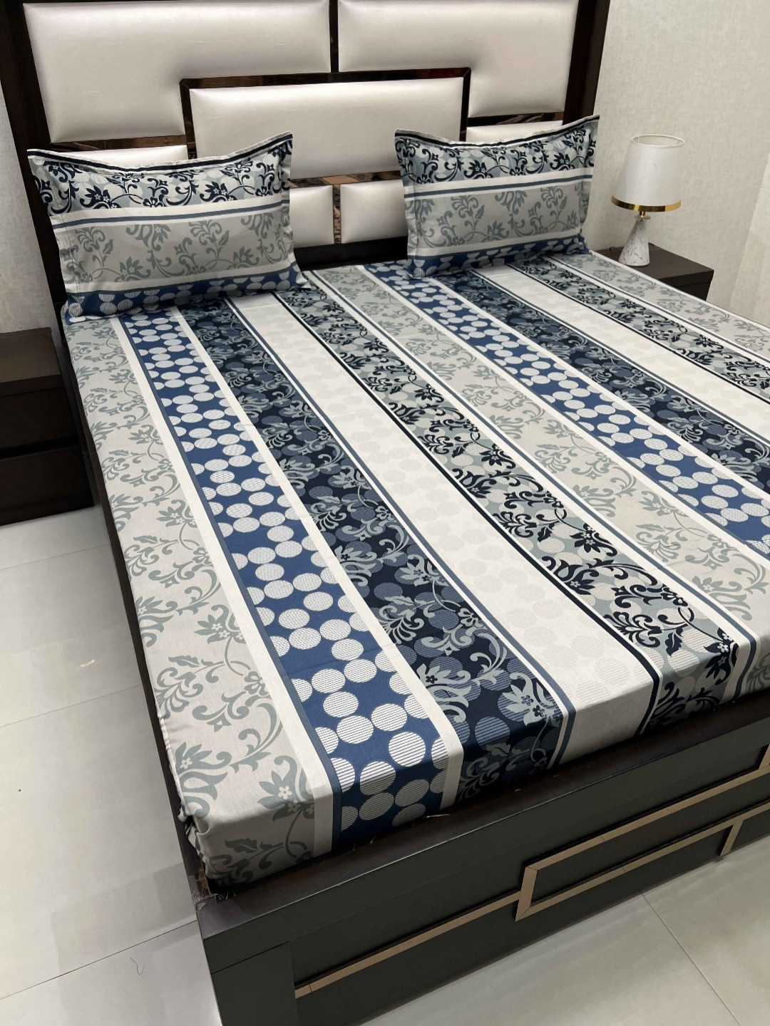 

Pure Decor Passion Fur Blue Floral Cotton 220 TC Queen Bedsheet with 2 Pillow Covers