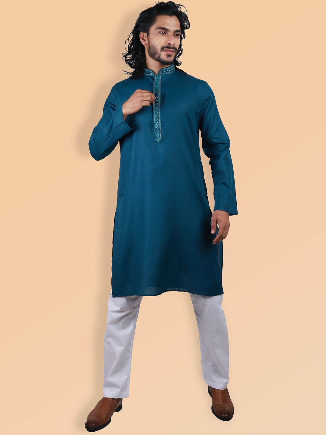 

ETHNIC FACTORY Men Embroidered Thread Work Kurta, Teal