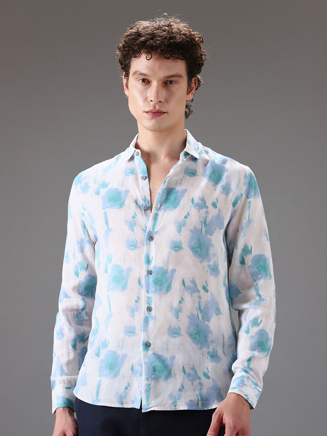 

Banana Club Men Classic Slim Fit Opaque Printed Casual Shirt, Blue