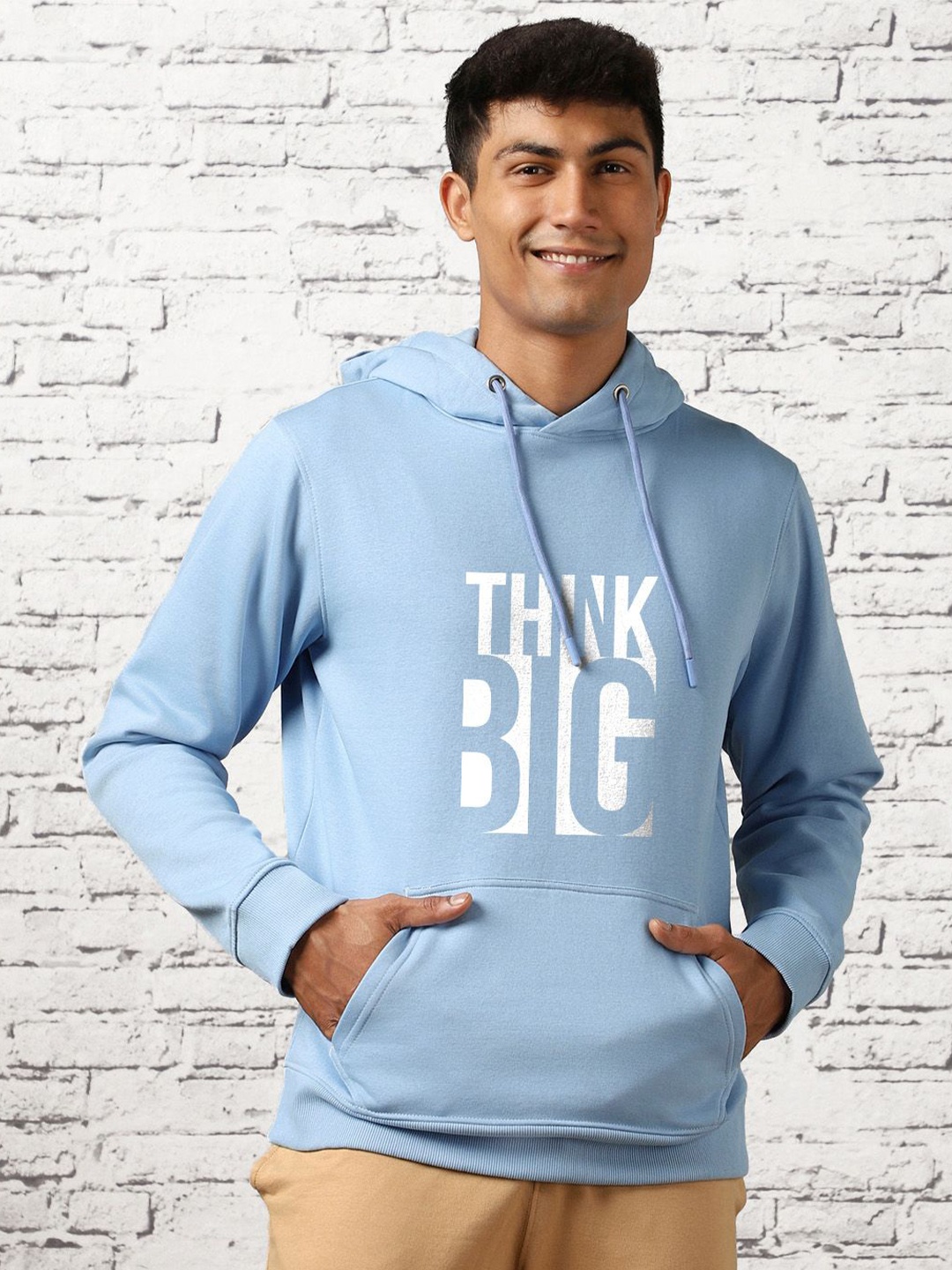 

NOBERO Men Printed Hooded Sweatshirt, Blue