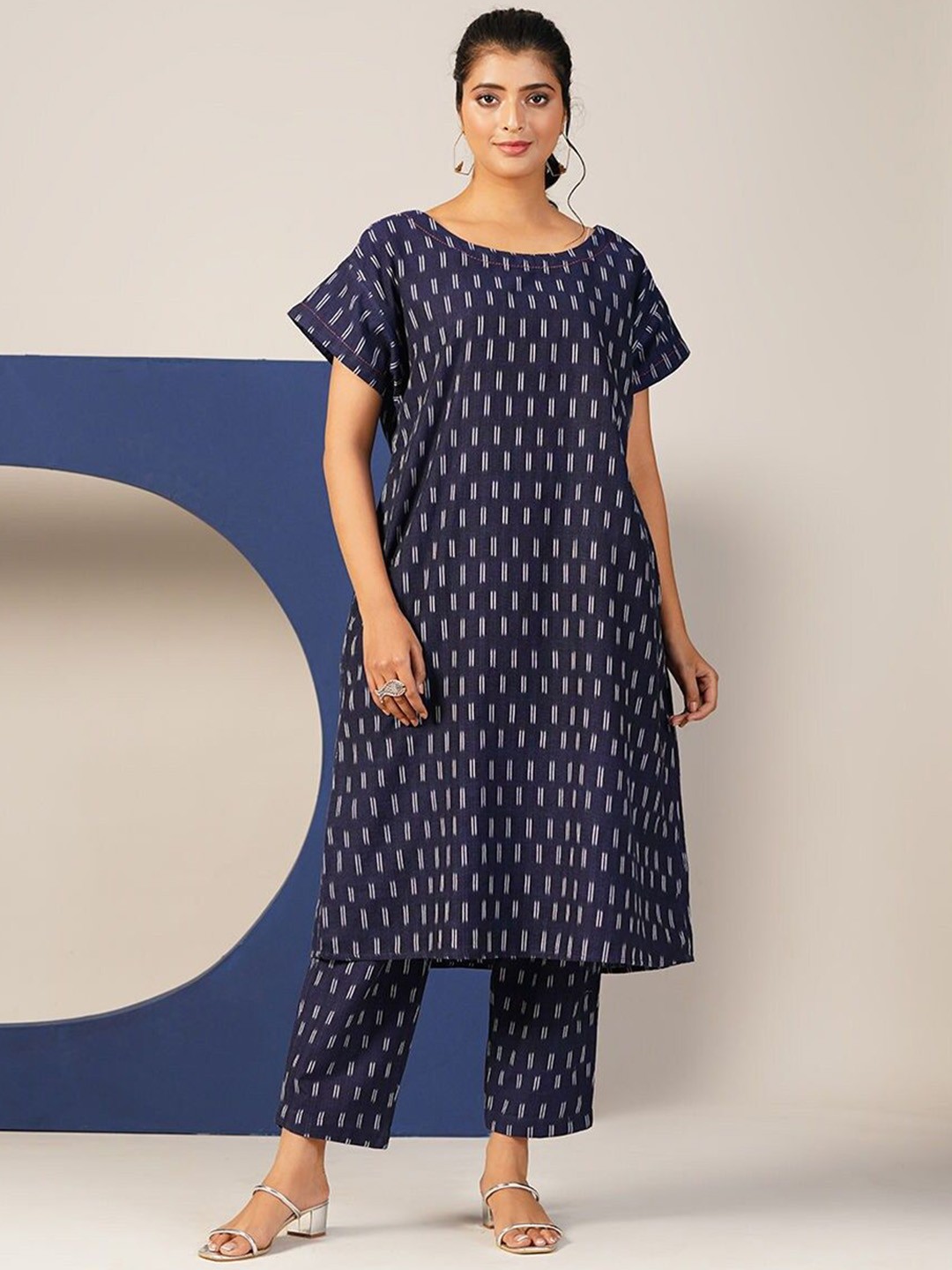 

JAYPORE Geometric Printed Pure Cotton A-Line Kurta, Blue