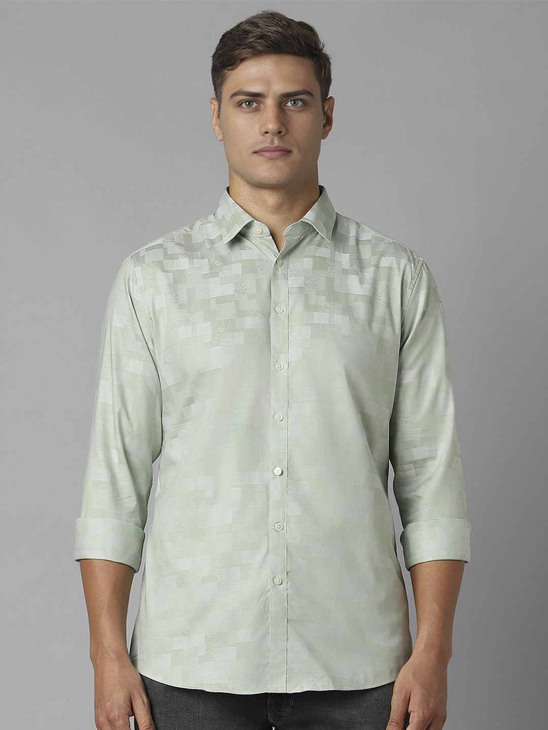 

Louis Philippe Sport Men Spread Collar Abstract Printed Cotton Slim Fit Casual Shirt, Green