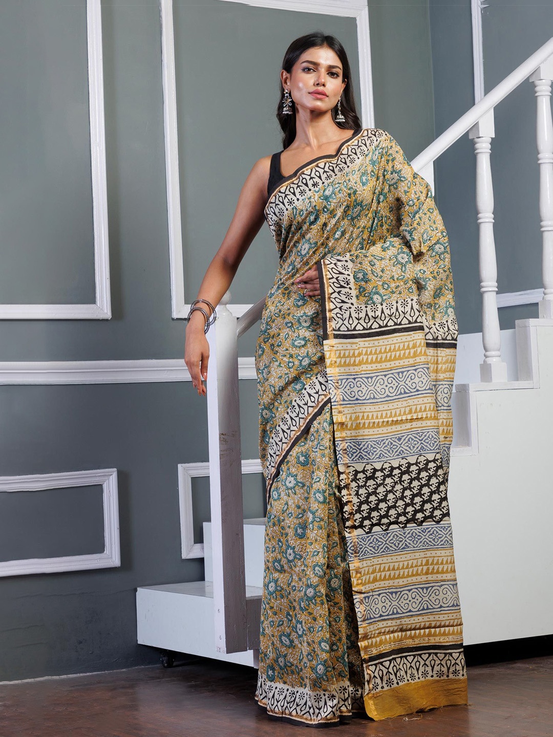 

Unnati Silks Ethnic Motifs Zari Silk Cotton Handloom Chanderi Saree, Yellow