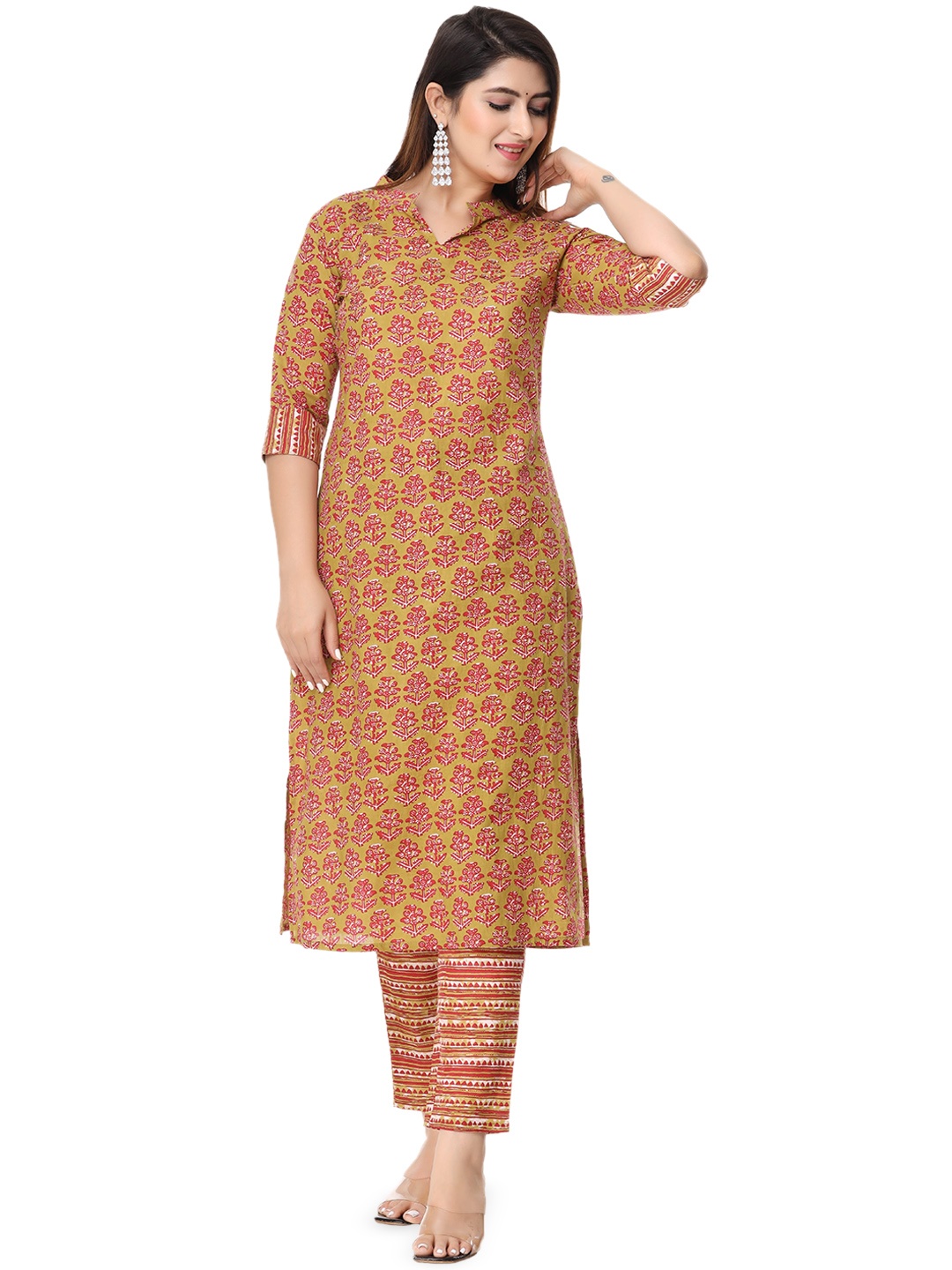 

Cloth Bites Floral Printed Regular Pure Cotton Straight Kurta with Trousers, Yellow