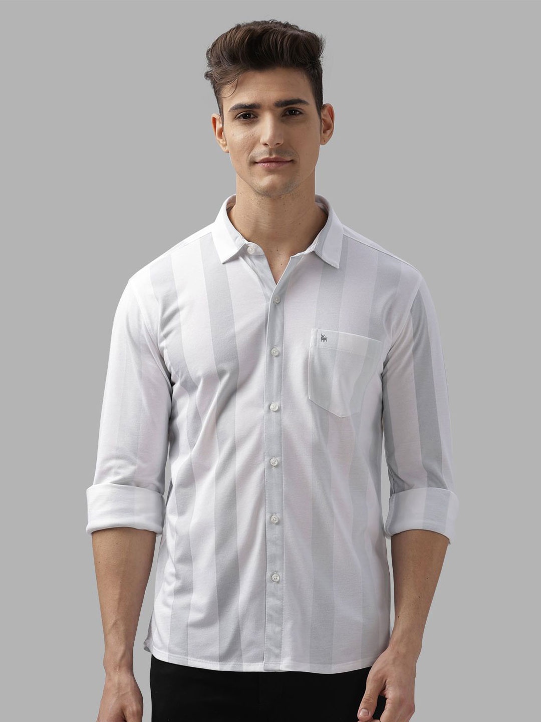 

BULLMER Men Spread Collar Vertical Striped Cotton Casual Shirt, White