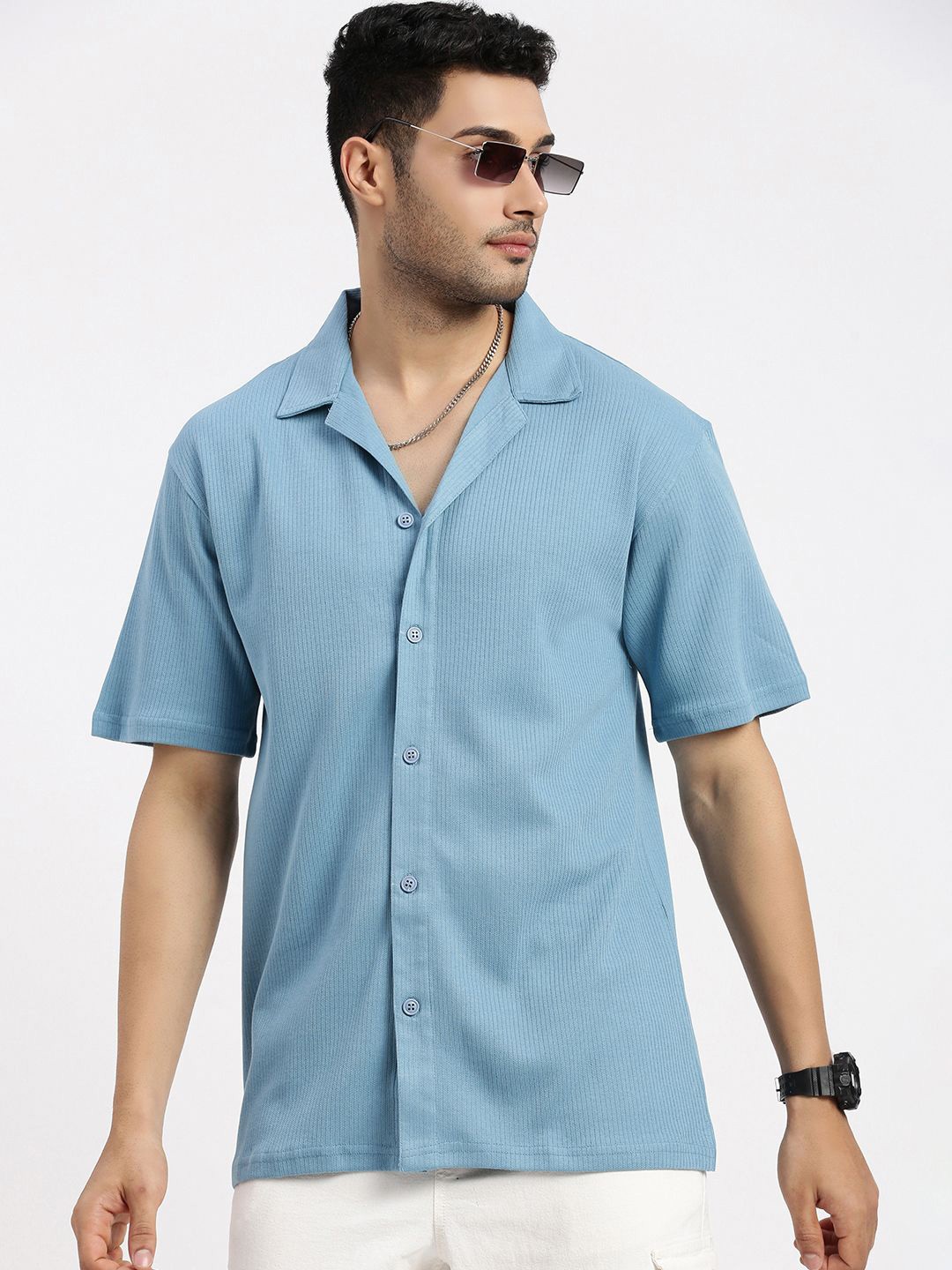 

SHOWOFF Men Comfort Cuban Collar Solid Cotton Relaxed Fit Casual Shirt, Blue