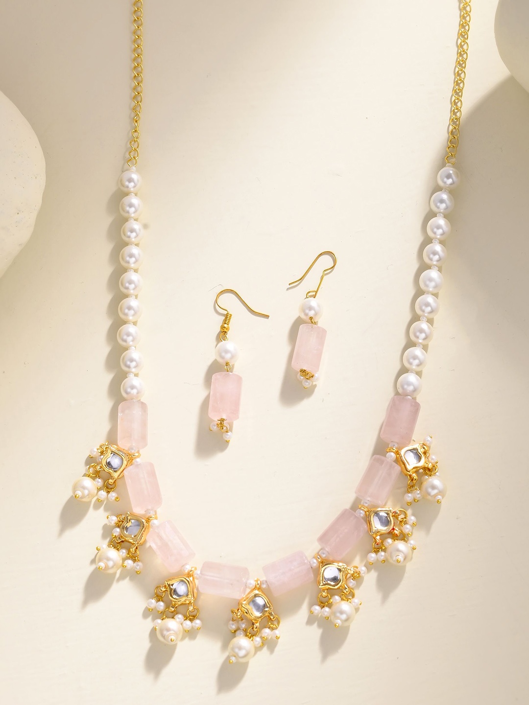 

DASTOOR Gold-Plated Stone-Studded & Beaded Jewellery Set