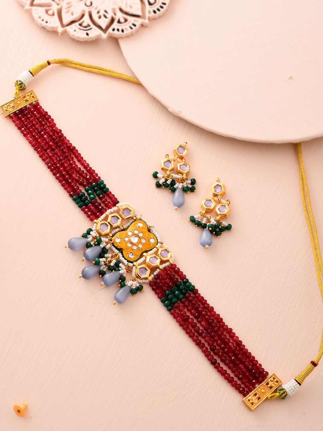 

DASTOOR Gold-Plated Stone-Studded & Beaded Jewellery Set