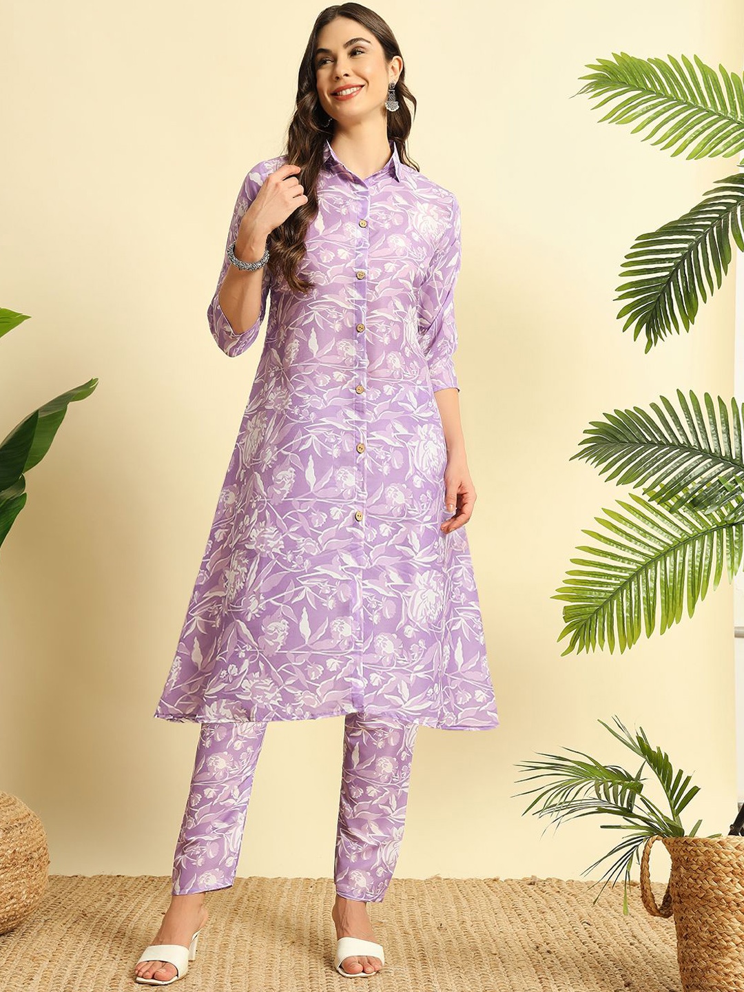 

BHUMIKA CREATION Floral Printed Shirt Collar A-Line Kurta with Trousers, Lavender