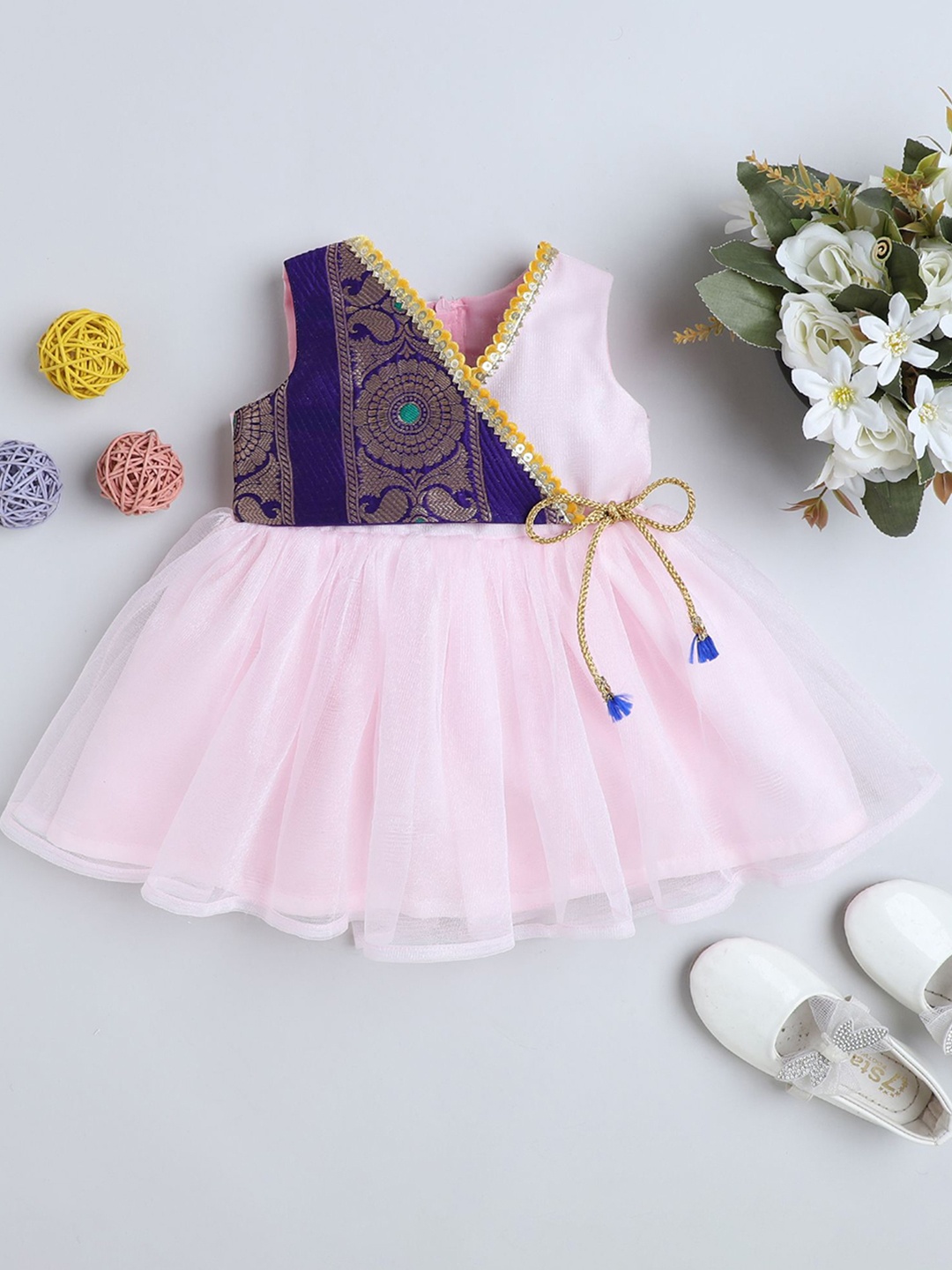 

MANY FROCKS & Girls V-Neck Sleeveless Fit & Flare Dress, Pink