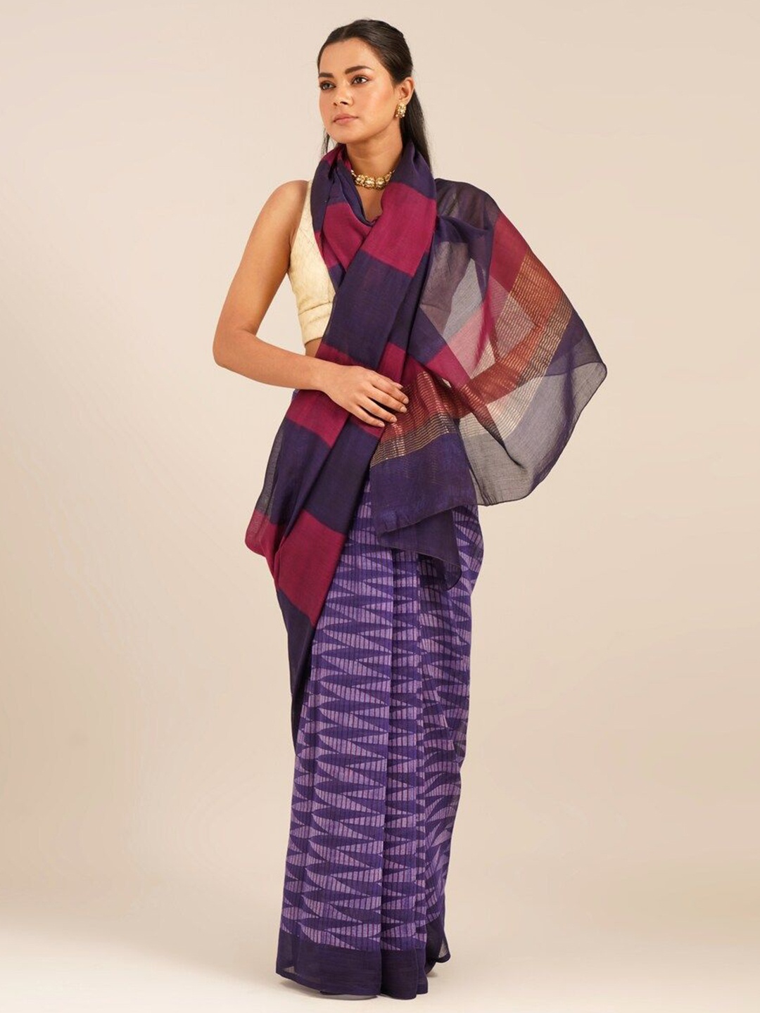 

JAYPORE Printed Colourblocked Saree, Purple