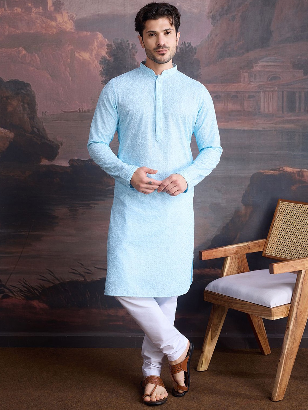 

House of Pataudi Floral Embroidered Mandarin Collar Straight Kurta With Pyjamas, Blue