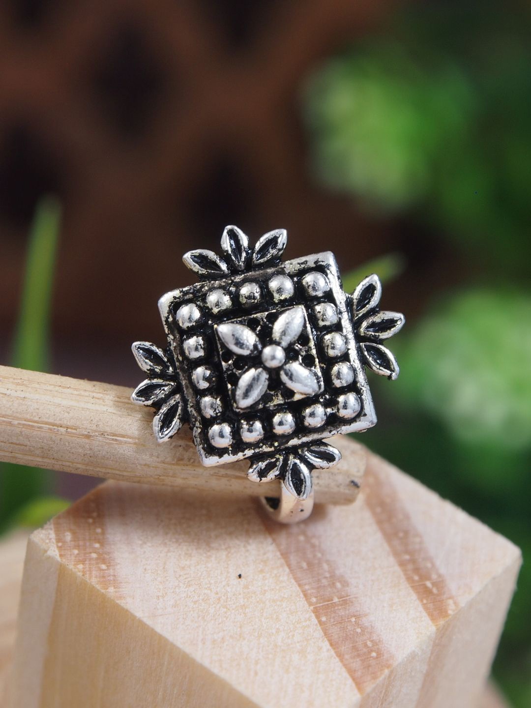 

I Jewels Silver-Plated Clip On Non Piercing Pressing Type Nosepin