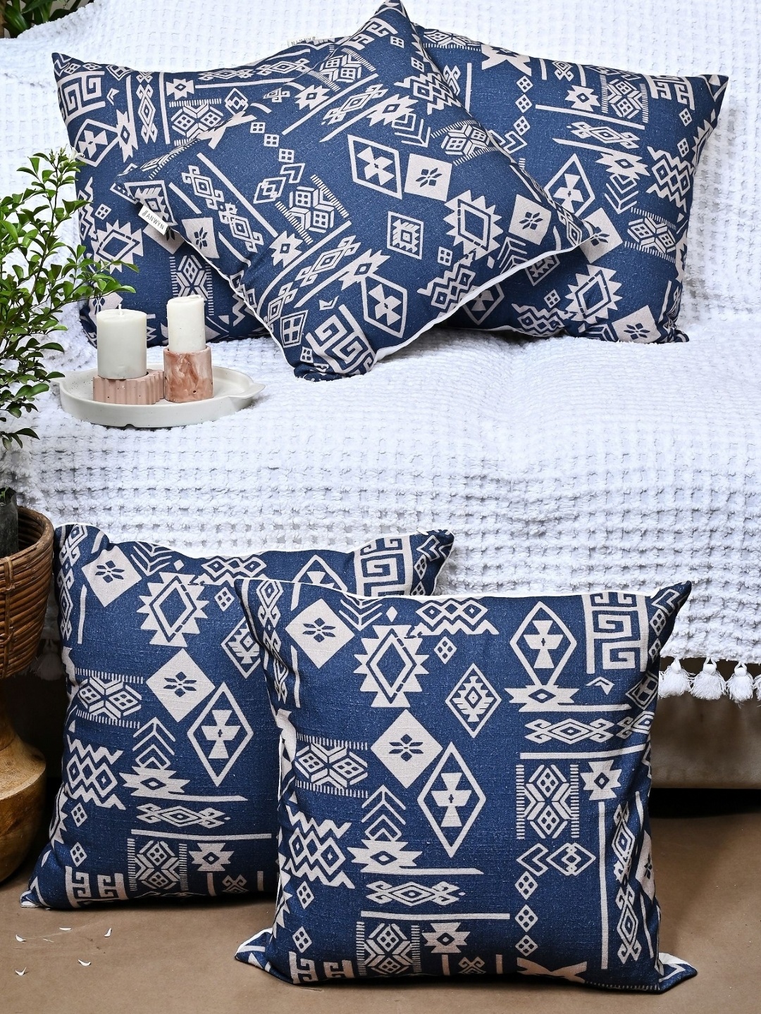 

ANWYN Blue & White 5 Pieces Geometric Square Cushion Covers