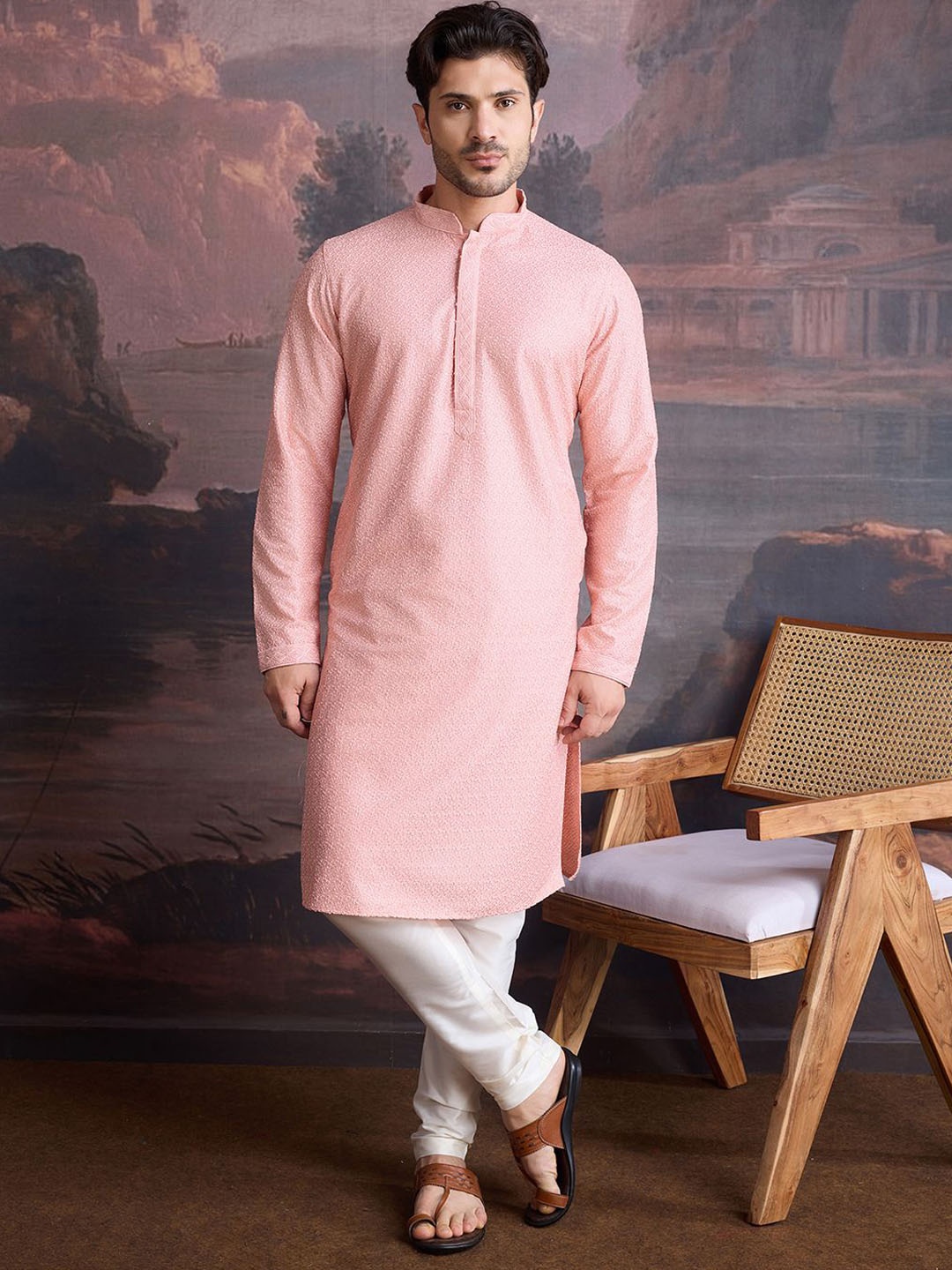 

House of Pataudi Abstract Embroidered Straight Kurta With Pyjamas, Peach