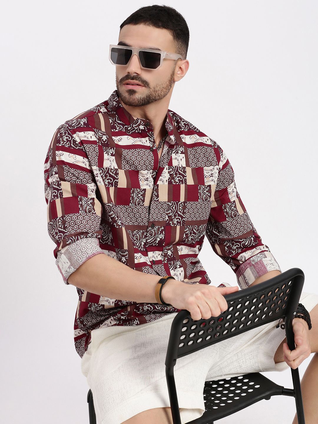 

SHOWOFF Men Smart Slim Fit Opaque Printed Casual Shirt, Maroon