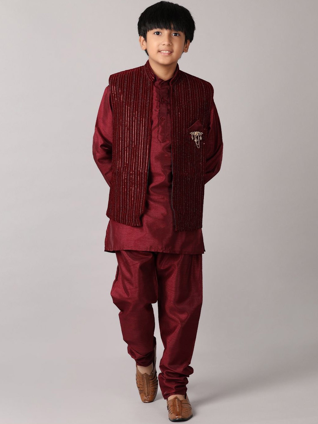 

V-Mart Boys Embroidered Regular Dupion Silk Kurta with Pyjamas, Maroon