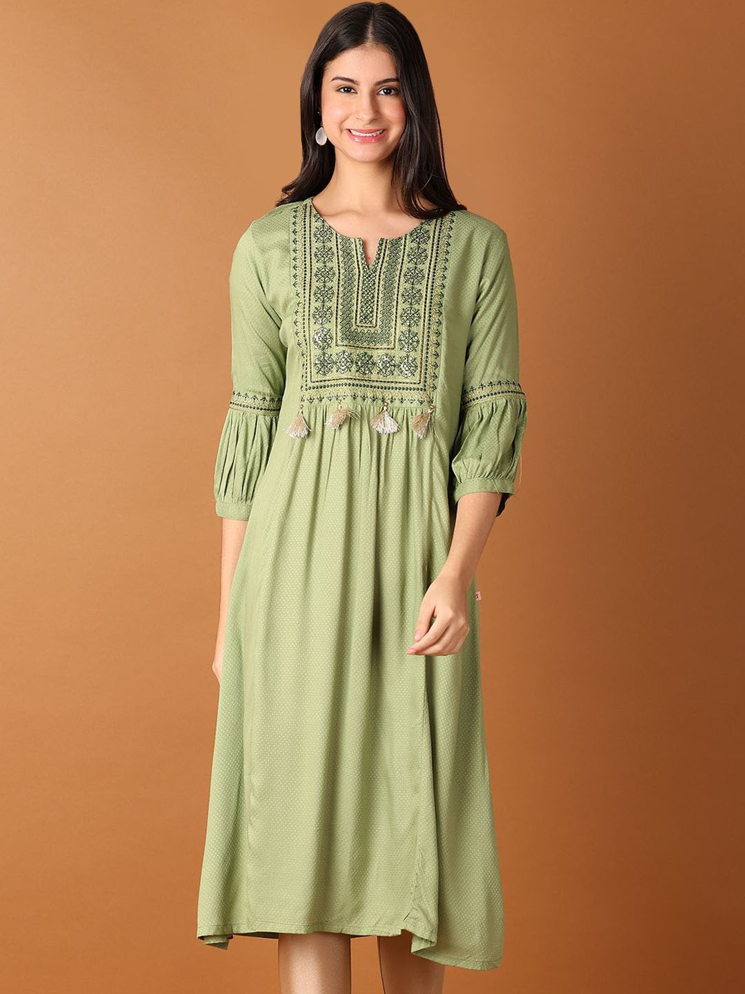 

V-Mart Women Ethnic Motifs Printed Kurta, Green