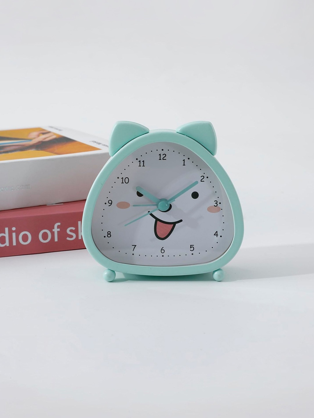 

Kuber Industries Turquoise Blue & White Analogue Contemporary Table Clock