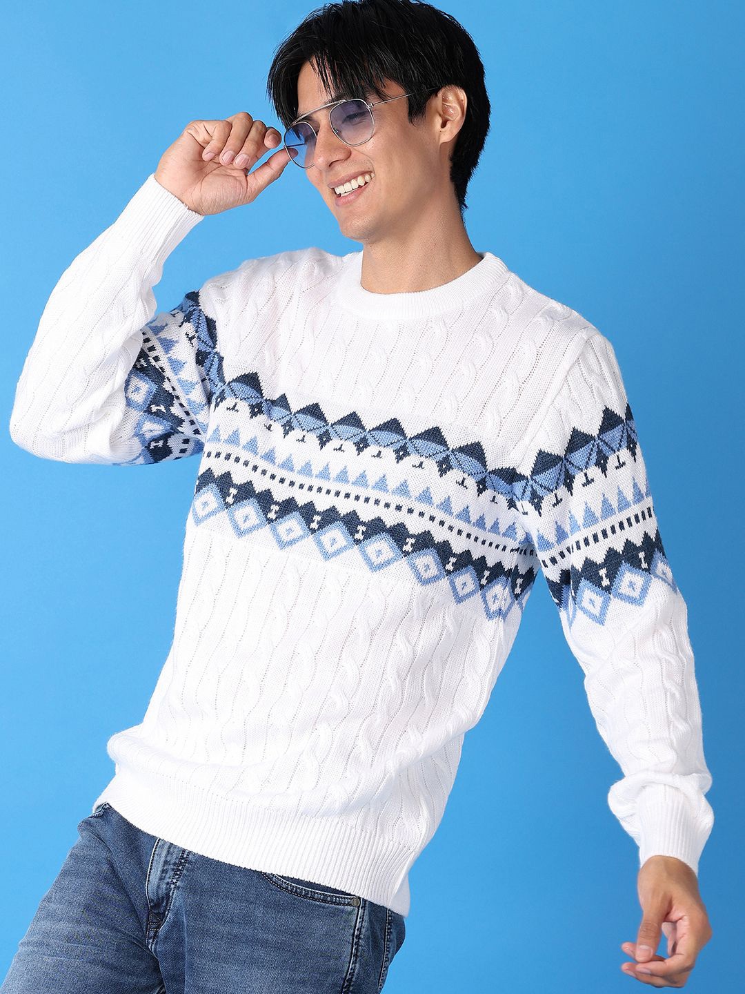 

V-Mart Men Printed Pullover Sweater, White
