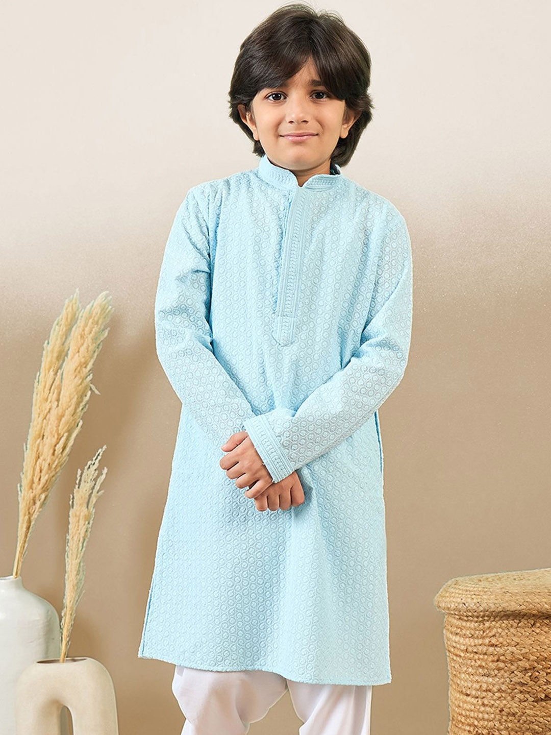 

YK Boys Cotton Embroidered Chikankari Kurta, Blue