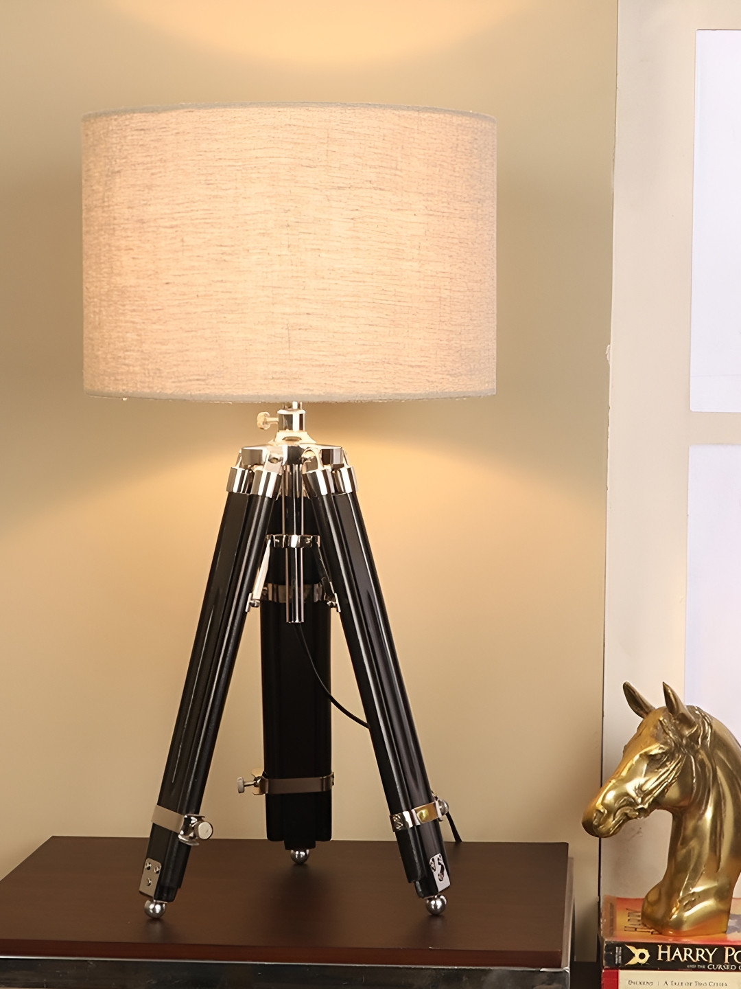

pristine interiors White Metal Contemporary Cylindrical Shaped Table Lamp