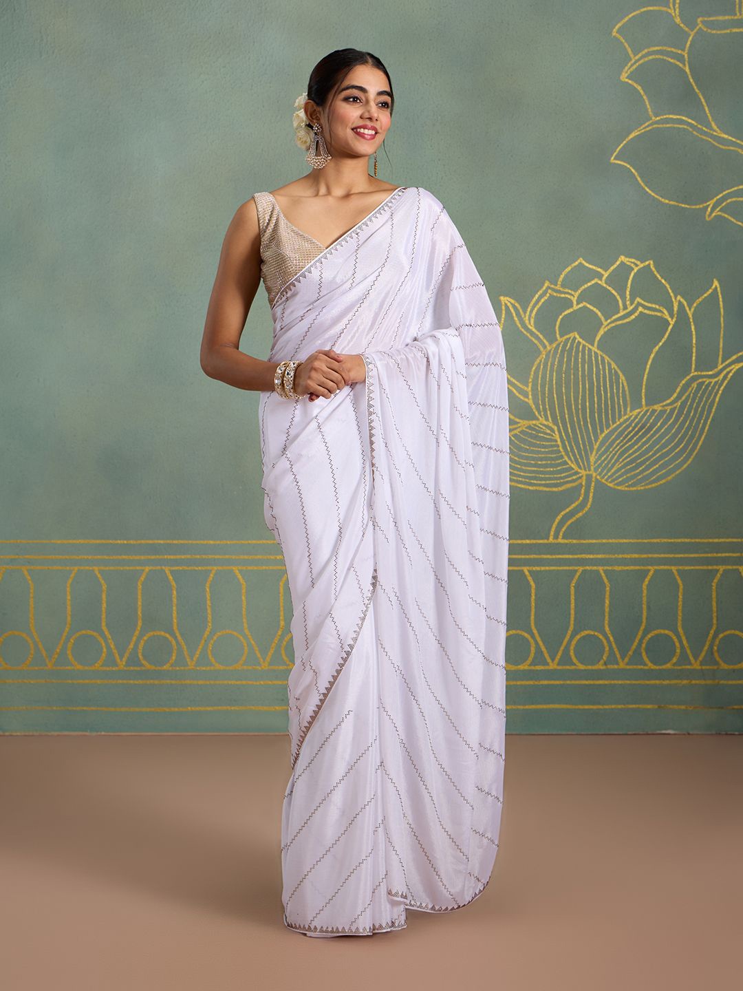 

Likha Embellished Beads and Stones Pure Chiffon Saree, White