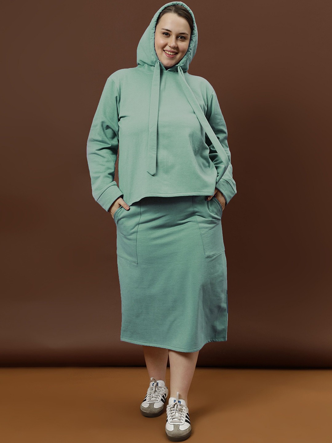 

Athena Ample Fleece Cotton Sweatshirt With Skirt, Green