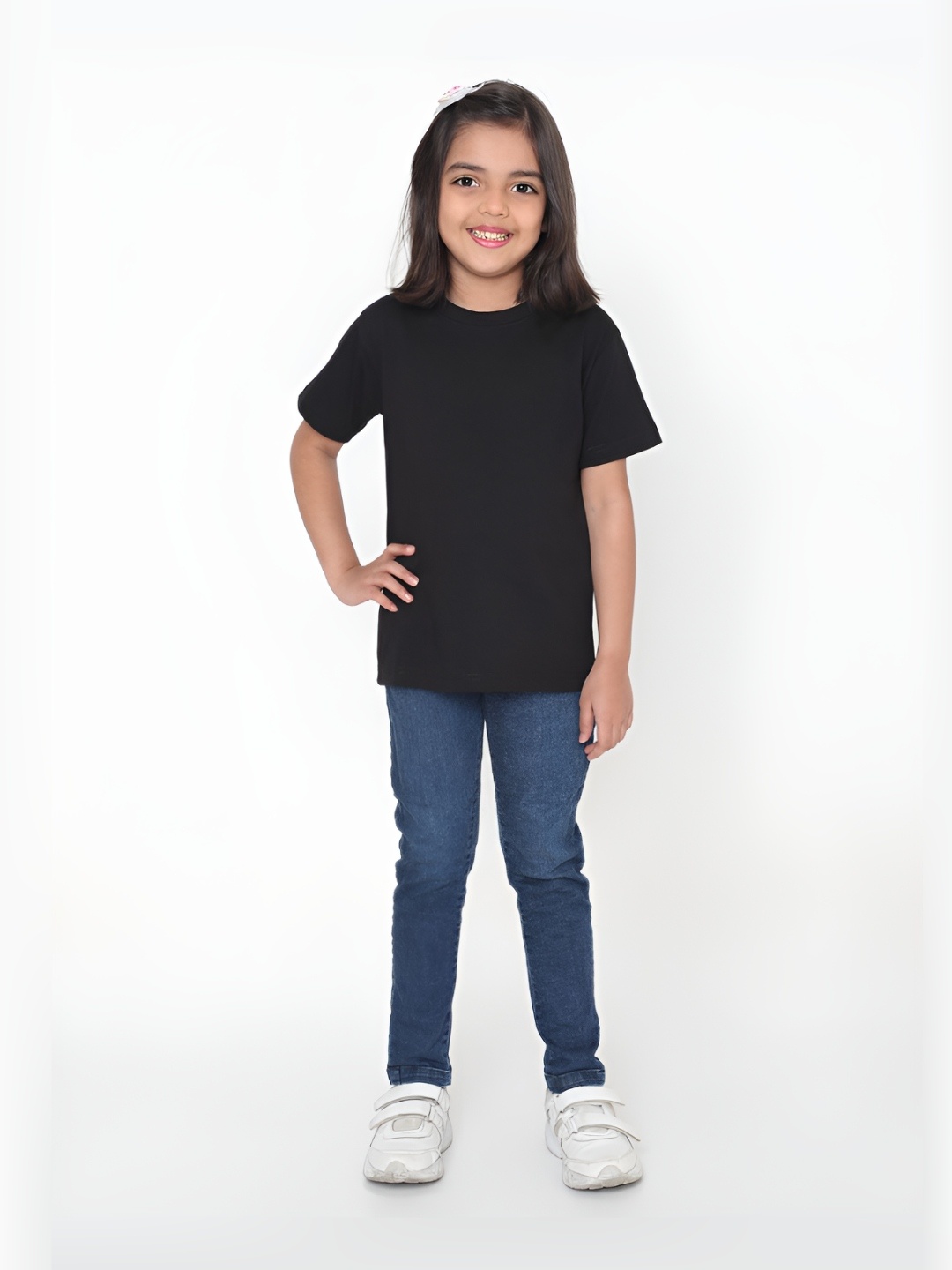 

FALTU.CO Girls Solid Round Neck Pure Cotton T-shirt, Black