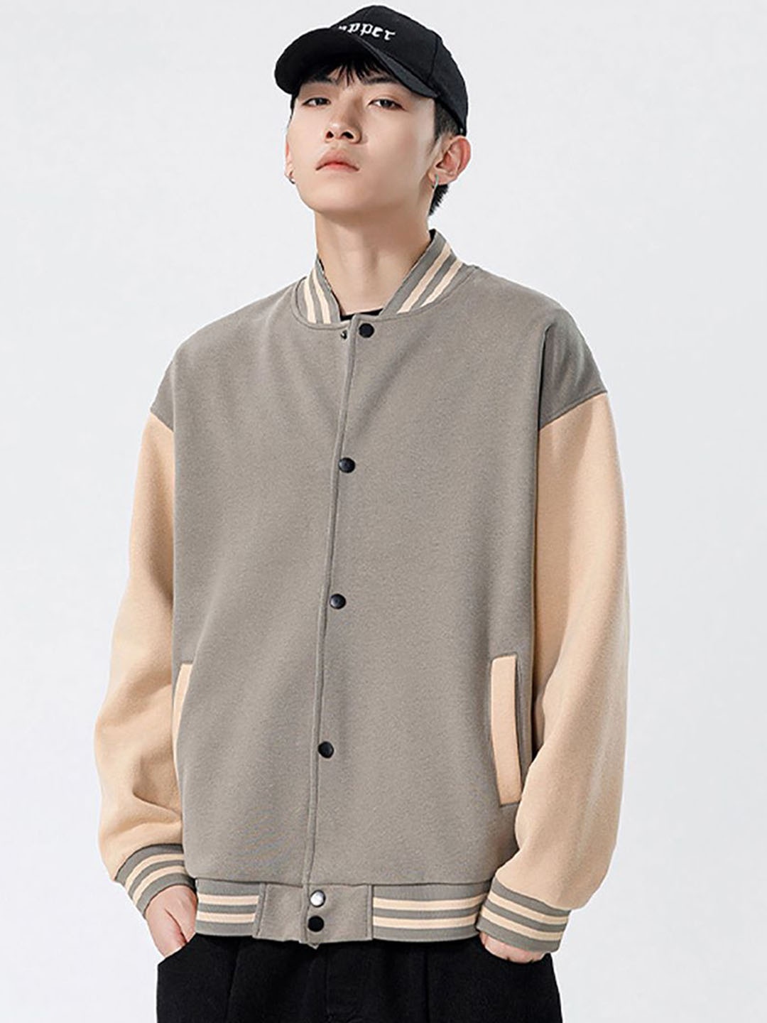 

StyleCast x Revolte Men Colourblocked Outdoor Tailored Jacket, Grey