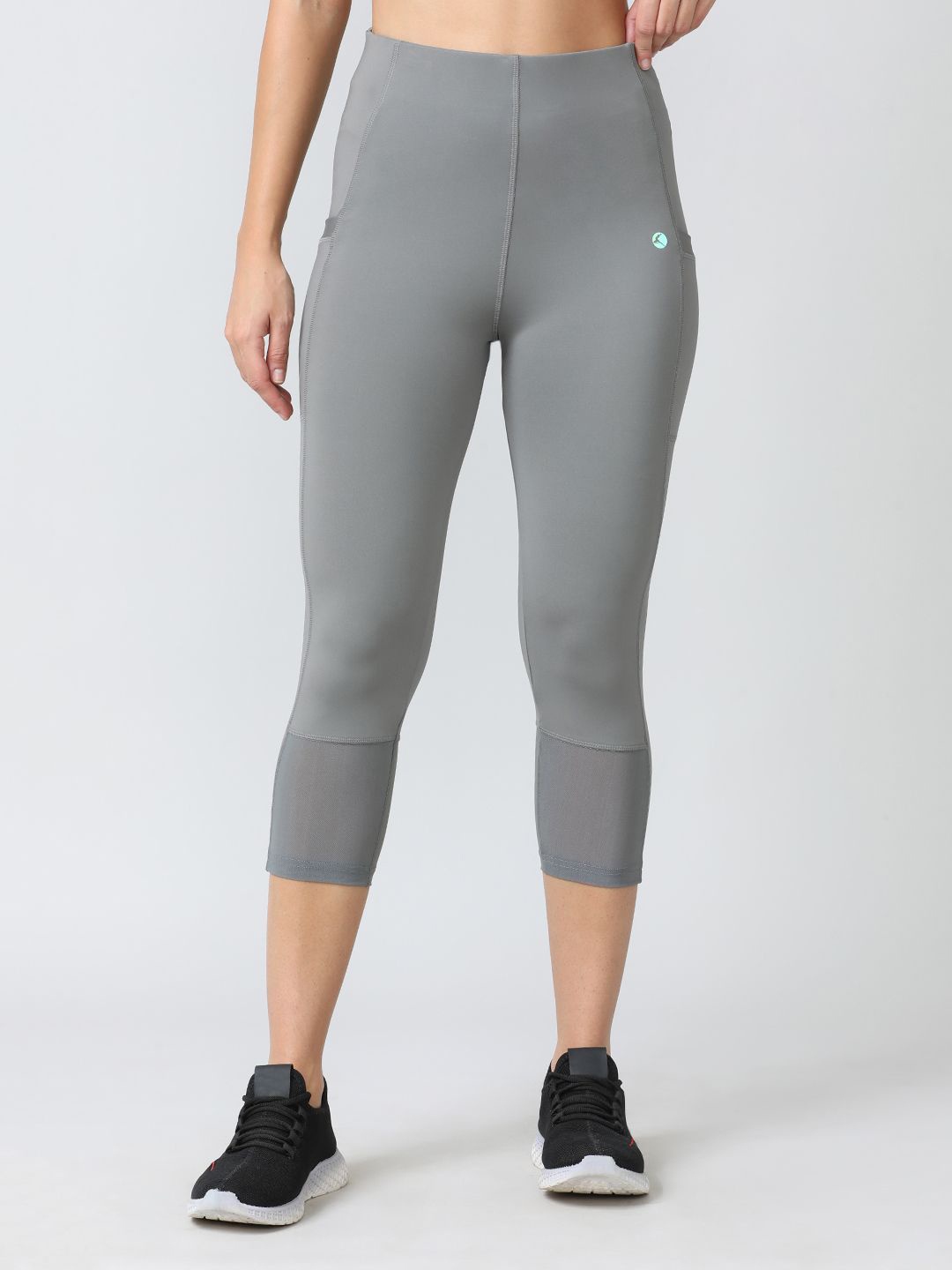 

Lovable Sport Women Skinny Fit Capris, Grey