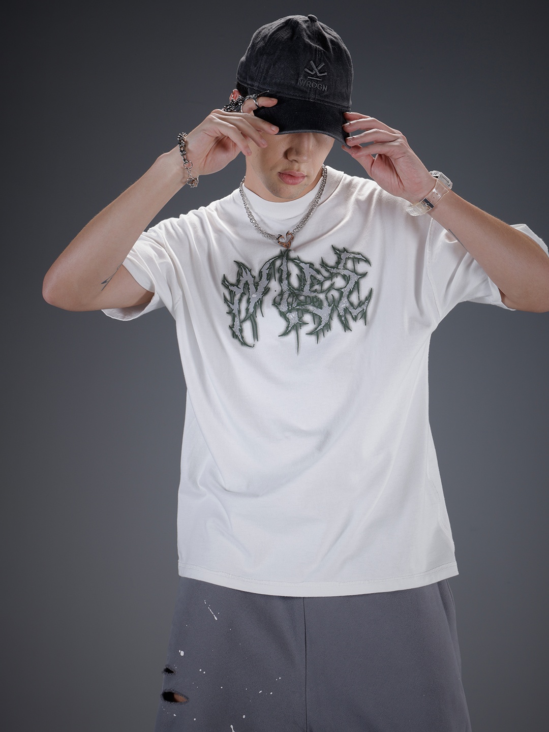 

SOKO STREET Printed Drop-Shoulder Sleeves Oversized Fit T-shirt, White
