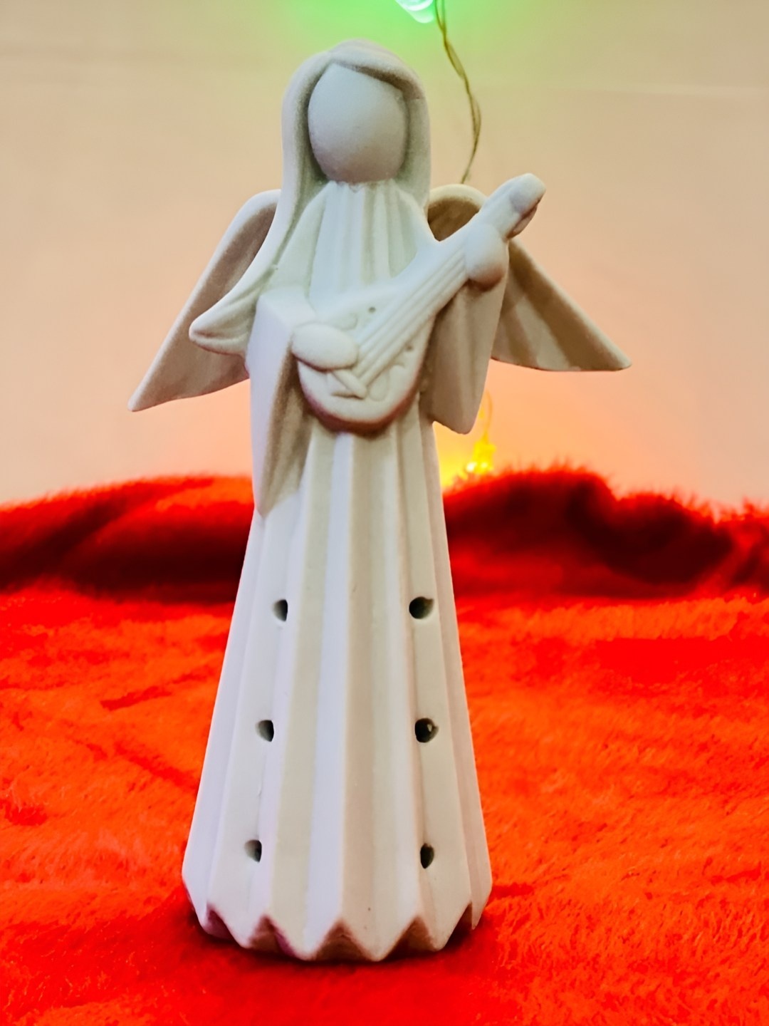 

Timaya's Decor White Musical Angel Mandolin Figurine Showpiece