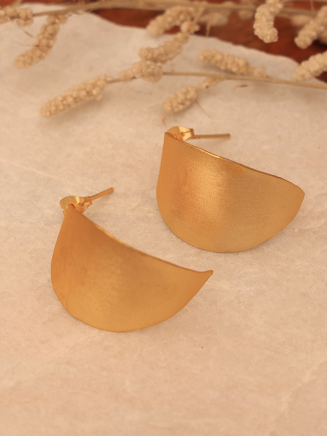 

ROYAL PITARAH Gold-Plated Contemporary Half Hoop Earrings